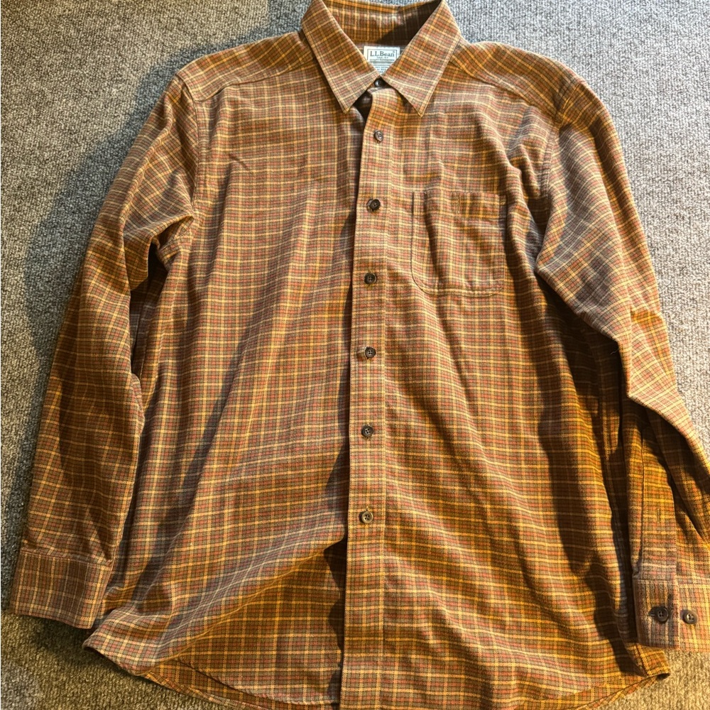 Please look at pictures for condition and I do combine shipping on all item